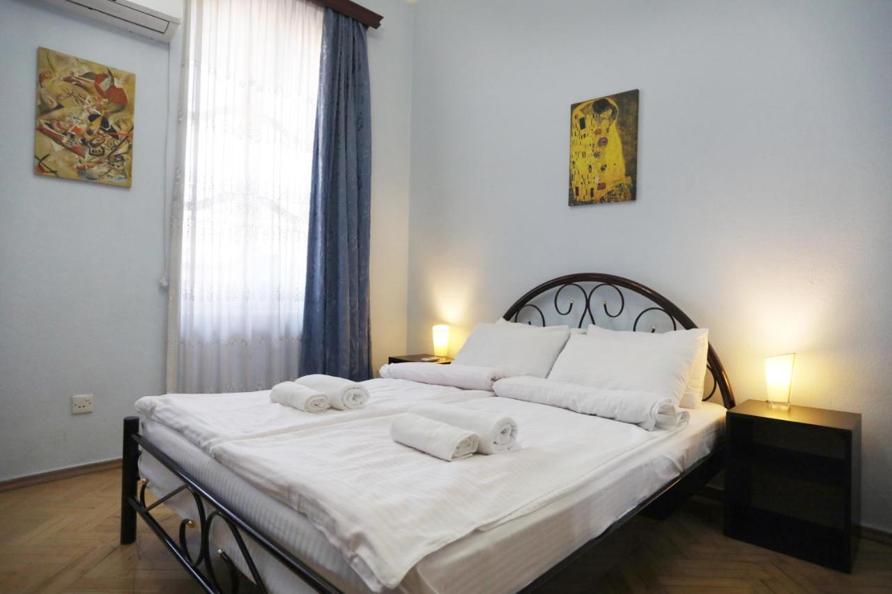 Apart-Hotel David Tbilisi Eksteriør billede